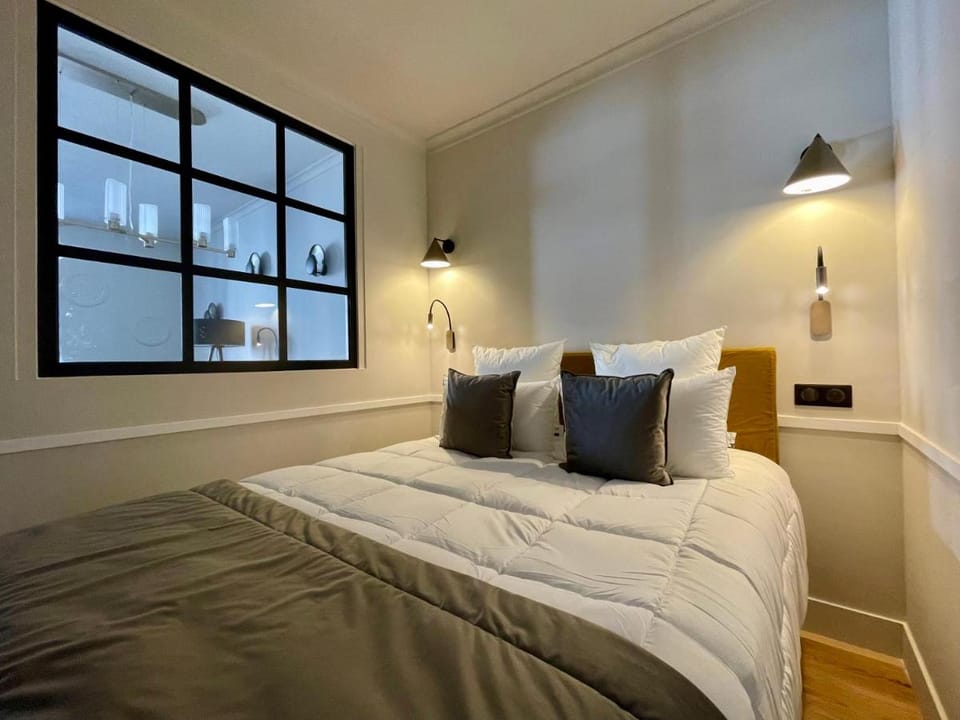 ALFRED SUITES - Appart-Hôtel - Dijon - Centre Historique Apartment hotel in Dijon
