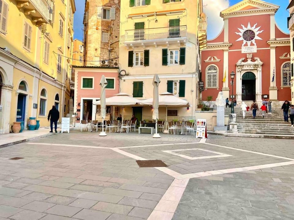 Kukuvayia's Nest-Centre Old Town Corfu Apartment in Corfu