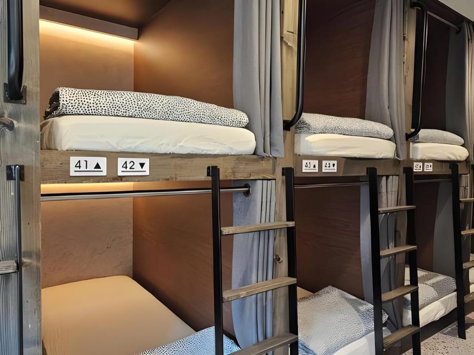 Seoul Cube Myeongdong Capsule hotel in Seoul