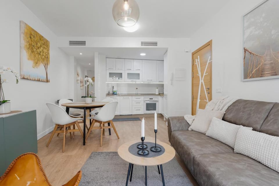 Cozy near the beach by Costarentals - Ref 117 Apartment in Fuengirola