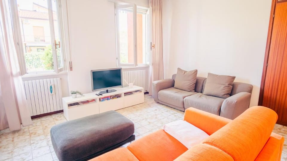 Sweet Garden Apartment - Italian Homing Apartment in Sirmione
