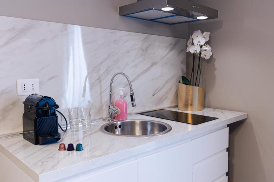 De Vince Suites - Luxury Rooms - Roma Termini Bed and Breakfast in Rome