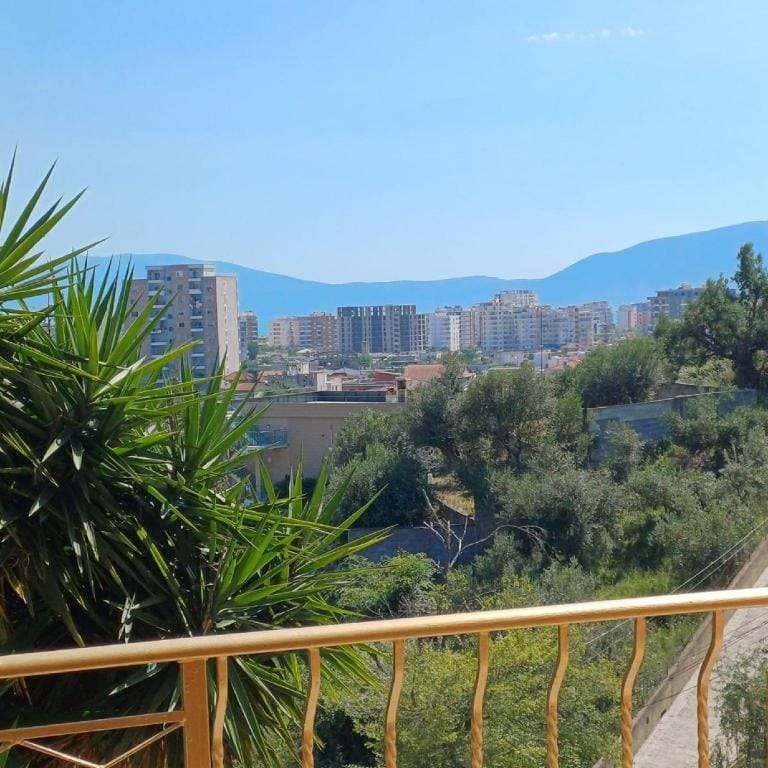 Villa Yucca Apartment in Vlorë