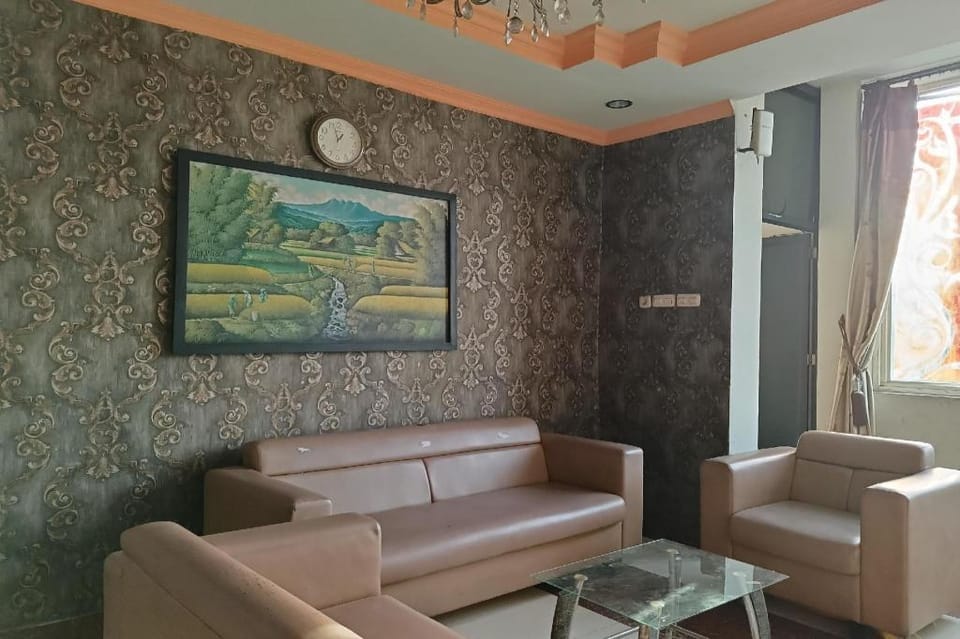 OYO 93953 Kost Tamara Near Kantor Desa Sengka Hotel in Indonesia