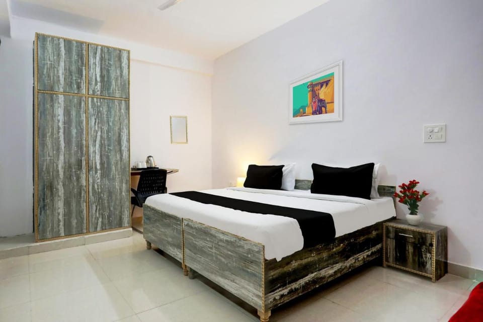 Hotel O Wamson Hotel in Noida