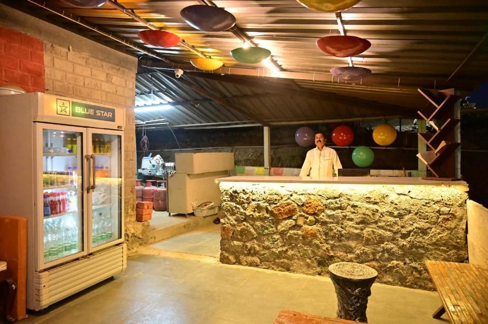 Hotel NIVANTA Lakeview Retreat Hotel in Maharashtra