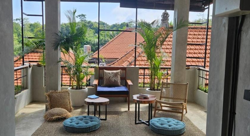 Salty Prana Retreat Center Bed and Breakfast in Bali