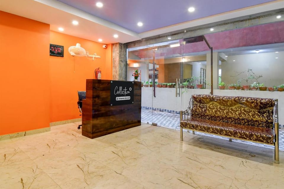 Super Collection O New Town Near OM Sweets Formerly Shiva Inn Hotel in Kolkata