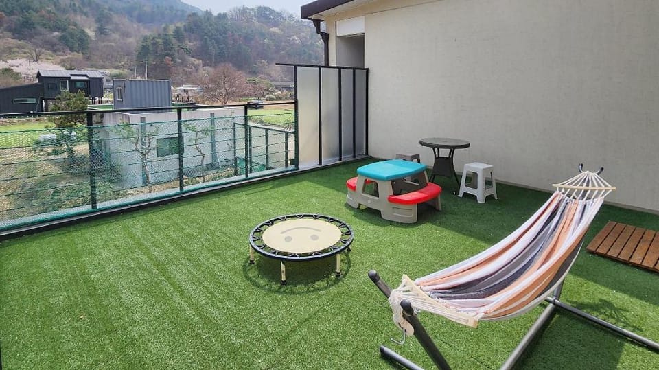 Gapyeong Ttonggangaji Kids Poolvilla Bed and Breakfast in Gyeonggi-do