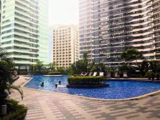 Maru Suite Air 48F; 2BR-4Pax, 2 Double Beds Makati Apartment in Makati
