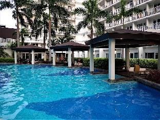 Maru Suite Shell 11F; Modern Room Apartment in Pasay