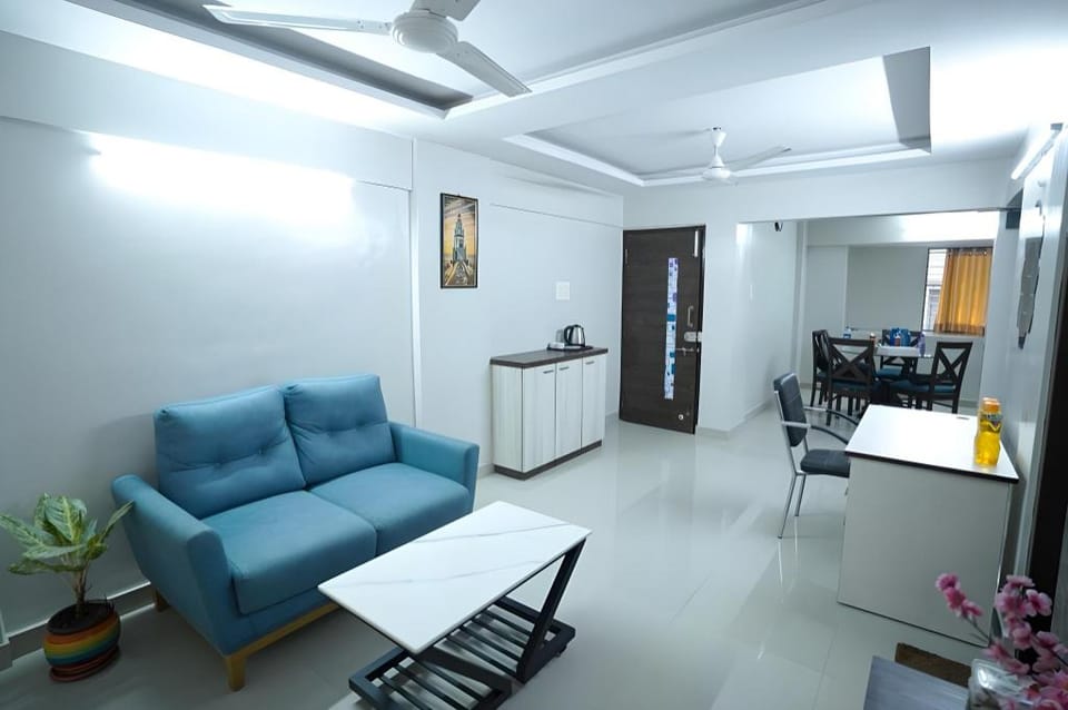 Sparks Fly Serviced apartments Vashi Apartment in Maharashtra