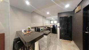 9-18Pax MUSLIM FRIENDLY, BEACHFRONT, POOL, BBQ Apartment in Port Dickson