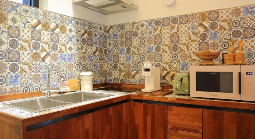 Sentosa Hallim Bed and Breakfast in South Korea