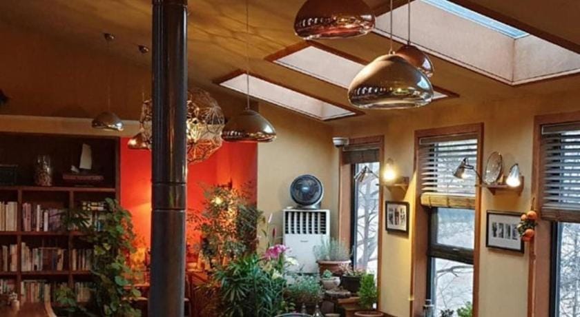 Pyeongchang Queen's Garden Bed and Breakfast in South Korea