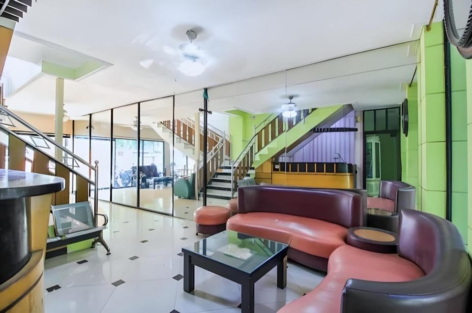 YUTAKA INN Global Juanda Sidoarjo Hotel in East Java