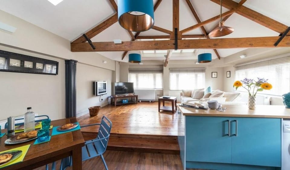 Loft Apartment in Bath