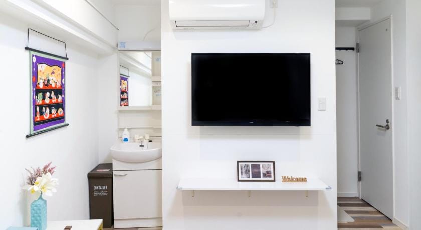 High Five Guest House Hostel in Tokyo Prefecture