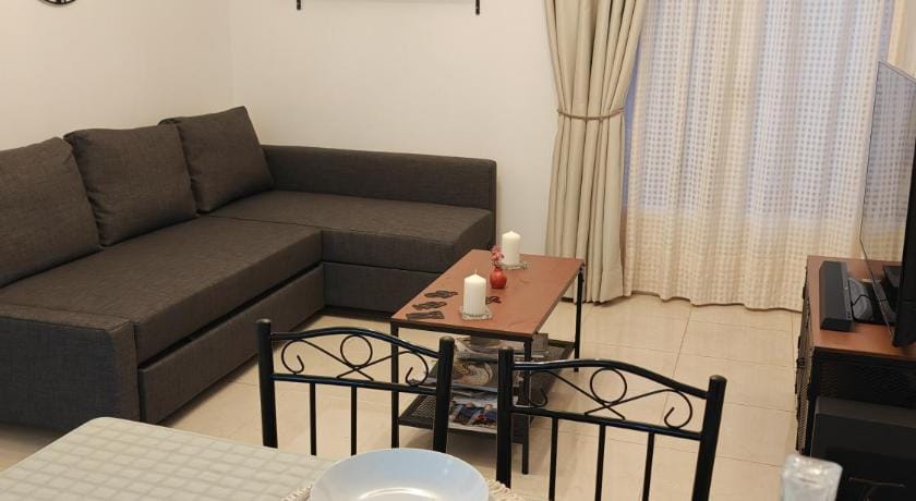 Leo's and Xerxes' place Apartment in Rhodes