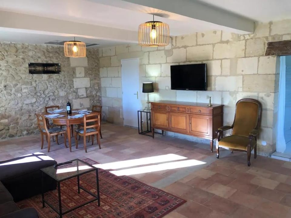 La maison de architecte proche Bordeaux Bed and Breakfast in Nouvelle-Aquitaine