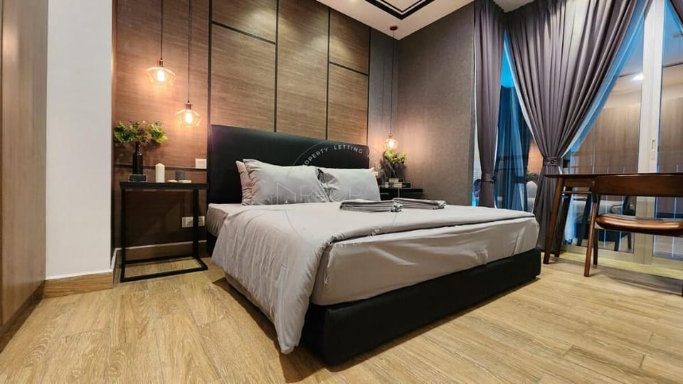 Lux Duplex Suite 4pax/Netflix/Wifi Selayang KL Apartment in Selangor, Malaysia