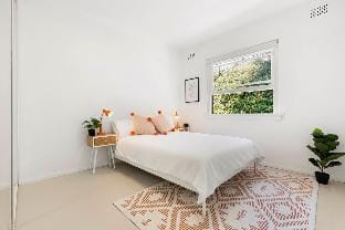 Bondi Breeze Apartment Apartment in Sydney