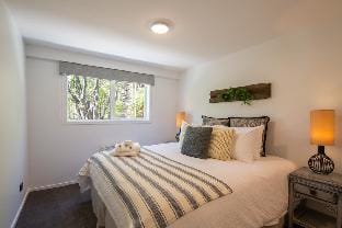 Hillside Villa 1|Walk To Town|AC |Free Parking Vacation rental in Queenstown