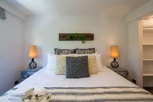 Hillside Villa 1|Walk To Town|AC |Free Parking Vacation rental in Queenstown