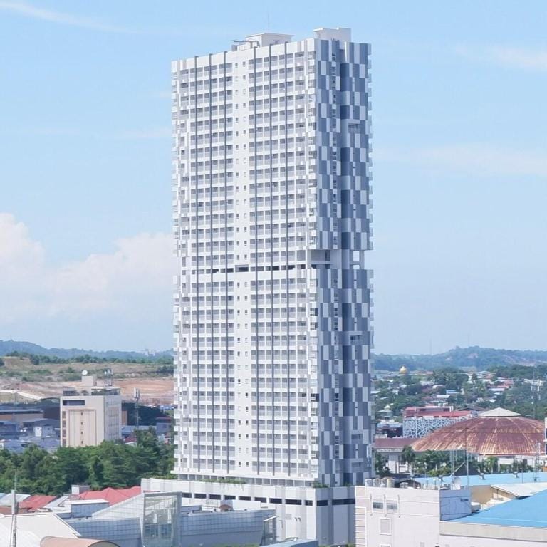 Royal Suites Studio @ Nagoya Thamrin City Tower A Apartment in Riau Islands, Indonesia