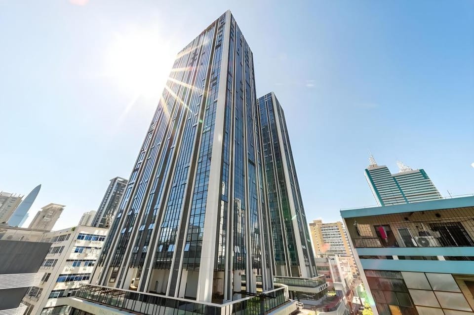 Burris Executive Apartment (Shenzhen Futian Exhibition Center Branch) Hotel in Shenzhen