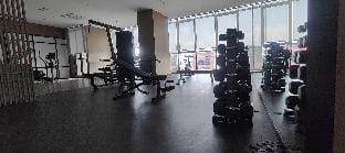 THR1: Cozy Studio with Netflix @SKYTREES Apartment in Johor Bahru