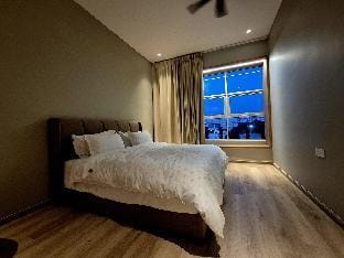 Luxury Suite 5R3B 11 Pax@ 90 Alma, Bukit Mertajam Vacation rental in Penang