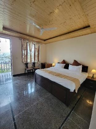 Oak Nest by Devlok Villas Villa in Uttarakhand