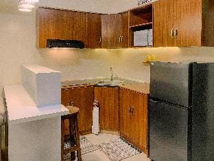LightRoom Tagaytay (free parking & Wi-Fi) Apartment in Tagaytay