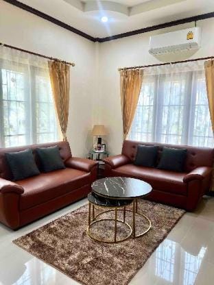 Malinee Villa Phuket Vacation rental in Choeng Thale