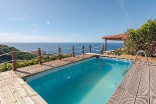 Villa con piscina e idromassaggio Costa Paradiso Villa in Sardinia