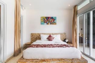 Spacious 3BR Private Pool Villa In Kuta Villa in Kuta