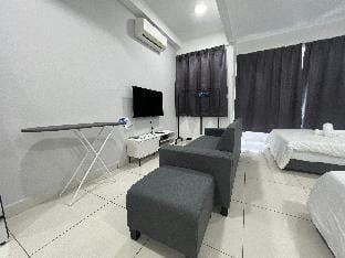 Jom La @ De Centrum 2 Queen Kajang Bangi Apartment in Negeri Sembilan, Malaysia