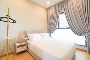 NEW! SEAView【Country Garden】3BR LUX Concise Suite Apartment in Johor Bahru