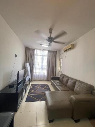 Pelangi Mall Homestay Apartment in Malaysia