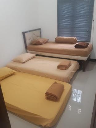 Mulya Homestay Syariah Vacation rental in Indonesia