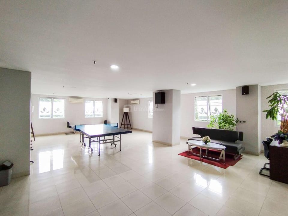 Homey Apt 1BR at Parahyangan Residence By Travelio Apartment in Bandung