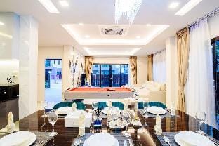 Huai Yai Villas Villa in Pattaya City