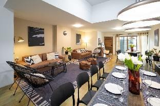 Kasalong Songpeep house Vacation rental in Bangkok