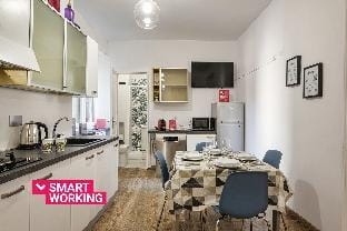 Art and Comfort near Lomellini Street by Wonderful Italy Apartment in Genoa