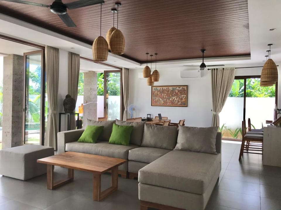 VILLA NAKULA Vacation rental in Sukawati