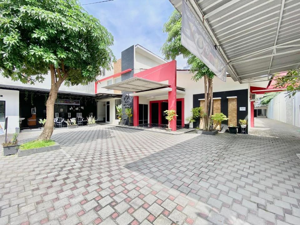 Griya Amanah Jajar Syariah Hotel in Special Region of Yogyakarta