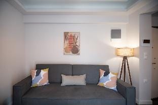 Sunny Suite in Athens historic center Apartment in Athens
