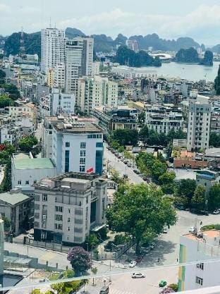    Homestay HaLong Apartment in Laos