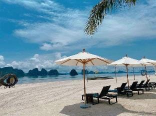 YenYen Villa Sonasea Vân Đồn Villa in Laos